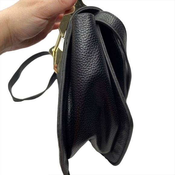 Black Faux Leather Structured Metal Handle Purse - Picture 4 of 13